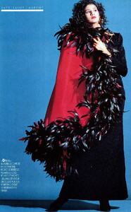 bb_ID_1986_09_YSL_HC_FW86_030.jpg.a1a901f80e029f0e5beba47ba8ae3fdd.jpg