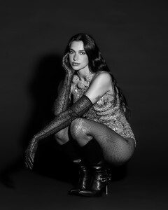 dualipa-20251001_110833-14.jpg