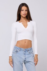 henley-rib-in-white-4793738.jpg
