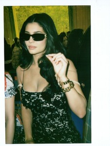 kyliejenner_1759761990_3737476920389735219_12281817.jpg