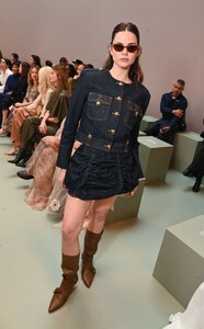 maia-mitchell-in-structured-denim-set-at-zimmermann-paris-show-2025-1.jpg