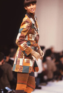 maureeng-AngeloTarlazzi  RTW Fall Winter 1989-1990.jpg