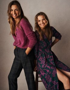 v 25wwin_r0823_nav_w01_caa58ee1-74.jpg