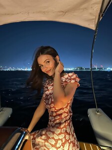 victoriajustice_1759964998_3739179875938000548_8326823.jpg
