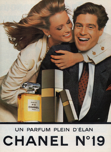 04-COSMOPOLITANGR-Oct-1984-CHANEL-m.Unk.-ph.Unk.png