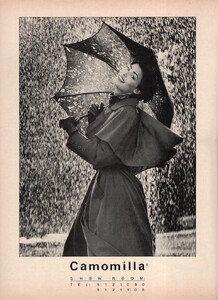 10-MARIECLAIREGR-Nov-1989-CAMOMILLA-m.Unk-ph.Unk.jpg