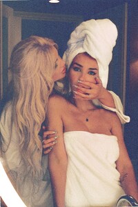 [2023.01.29] FnqYmVRakAArM5l.jpg