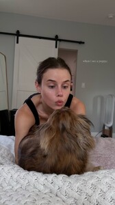 [2025.10.26] haileygrice_3752106447254720614.jpg