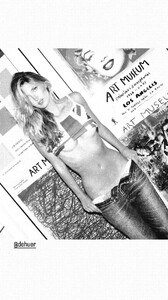 [2025.10.29] lindsaydemyan_3754576987580078566.jpg