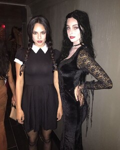 [2025.10.31] elizabethcturner_572366019_18535745338052750_3664650099715527628_n.jpg