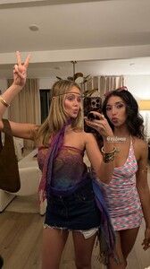 [2025.11.01] hannahg_3755990100456057614.jpg