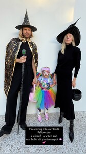 [2025.11.01] hoskelsa_3755946832989119970.jpg