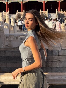 [2025.11.01] lizakovalenkoo_573279905_18537128563056988_8058671806895833830_n.jpg