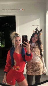 [2025.11.02] livvydunne_3757216605861249188.jpg