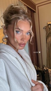 [2025.11.03] hoskelsa_3757938131980119610.jpg