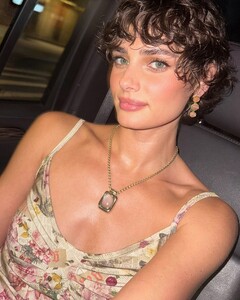 [2025.11.03] stonefruit_574404715_17894746269345804_3975829000668897590_n.jpg