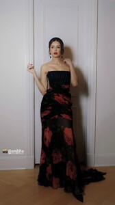 [2025.11.04] nina_3758539976704151092.jpg