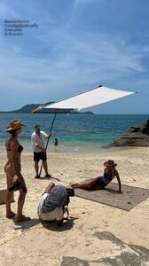 [2025.11.05] ellaayalon_3759591214627925697.jpg