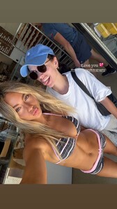 [2025.11.05] ellaayalon_3759648442114344567.jpg