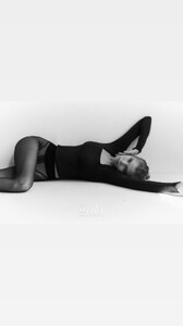 [2025.11.05] stellamaxwell_3759428635326597520.jpg