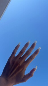 [2025.11.06] stellamaxwell_3760175883668877164.jpg