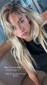 [2025.11.07] ellaayalon_3761217953136120378.jpg