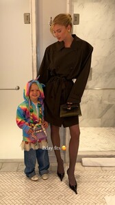 [2025.11.07] hoskelsa_3761076866523451741.jpg