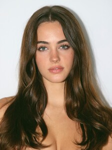 [2025.11.09] gregorio_579681140_18545857654044268_4659330770578760696_n.jpg