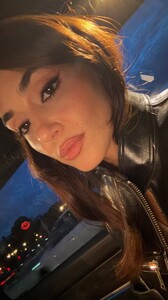 [2025.11.09] handemiyy_3762170028410810716.jpg