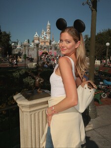 [2025.11.09] hannahg_576094592_18551015536030160_1468686653192948570_n.jpg