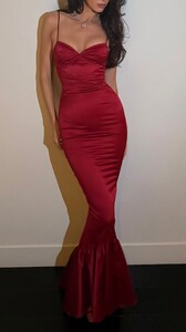 [2025.11.09] kendalljenner_3762413914739902654.jpg