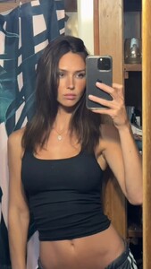 [2025.11.09] rachelc00k_DQ1r5sLjPCy.jpg