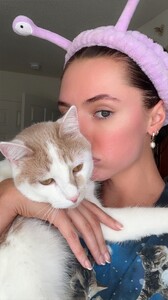 [2025.11.10] alexisbumgarner_3762880153421682662.jpg