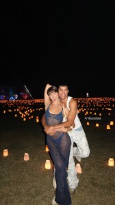 [2025.11.10] carmellarose_3762978730261237646.jpg