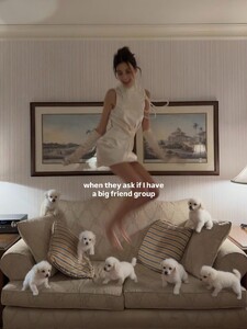 [2025.11.10] celinebethmann_580899458_18368860792158308_7999659432359870262_n.jpg