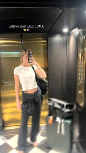 [2025.11.10] elizabethcturner_3762734978736068494.jpg