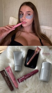 [2025.11.10] haileygrice_3762923067006759543.jpg