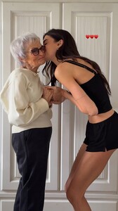 [2025.11.13] celinebethmann_3765109794181796926.jpg