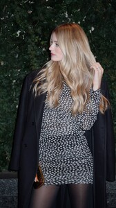 [2025.11.13] katelove_3765028655731646976.jpg