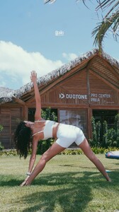 [2025.11.13] sofiaresing_3765050556197980506.jpg