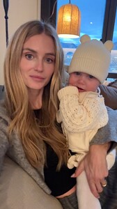 [2025.11.14] katelove_3766045822031860318.jpg