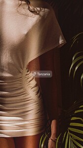 [2025.11.14] lavarice.swim_3765682422944409760.jpg