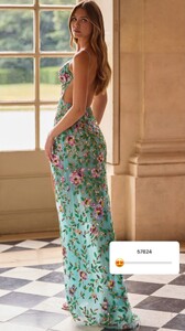 [2025.11.14] sherrihill_3765898513981471568.jpg