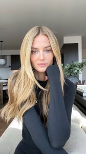 [2025.11.15] katelove_3766797516294172688.jpg