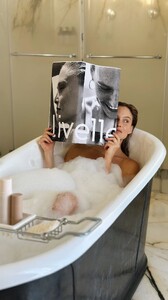 [2025.11.16] livelle_3767308336971384309.jpg