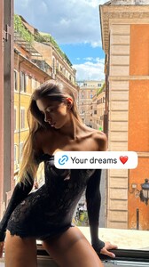 [2025.11.16] lizkovalenkoo_3767260709735621004.jpg