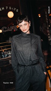 [2025.11.17] isabelmarant_3767968410488386990.jpg
