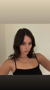 [2025.11.17] sadienewman_3768244889931324329.jpg