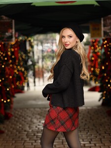 [2025.11.17] tiffanytothxoxo_584085797_18541185001017325_4125928281273275577_n.jpg