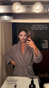 [2025.11.18] msgigiparis_3768749730193979736.jpg